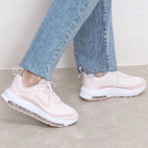 Nike air max AP size 9